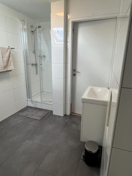 Cozy City Center Apartment Грац Екстериор снимка